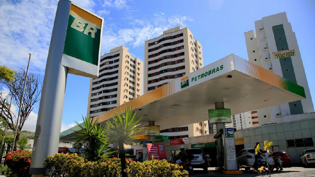 Petrobras acha terceiro poço de petróleo na costa do Amapá pela Margem Equatorial