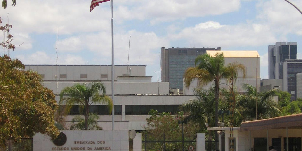Polícia Federal apura suspeitas de ameaça contra a embaixada dos Estados Unidos