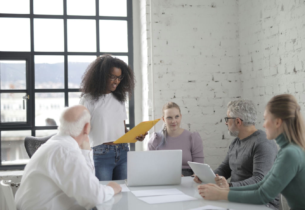 Por que os jovens estão recusando cargos de liderança nas empresas?