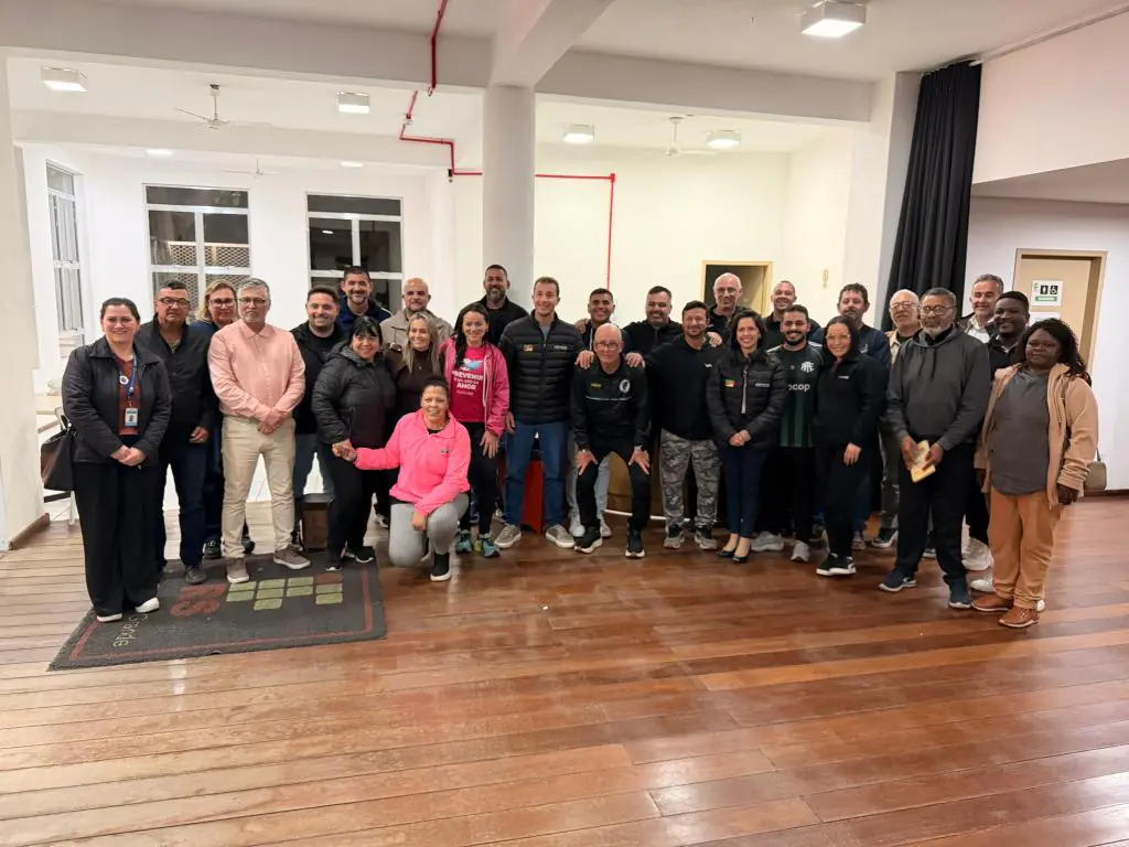 Primeira conferência municipal do esporte reúne autoridades e atletas