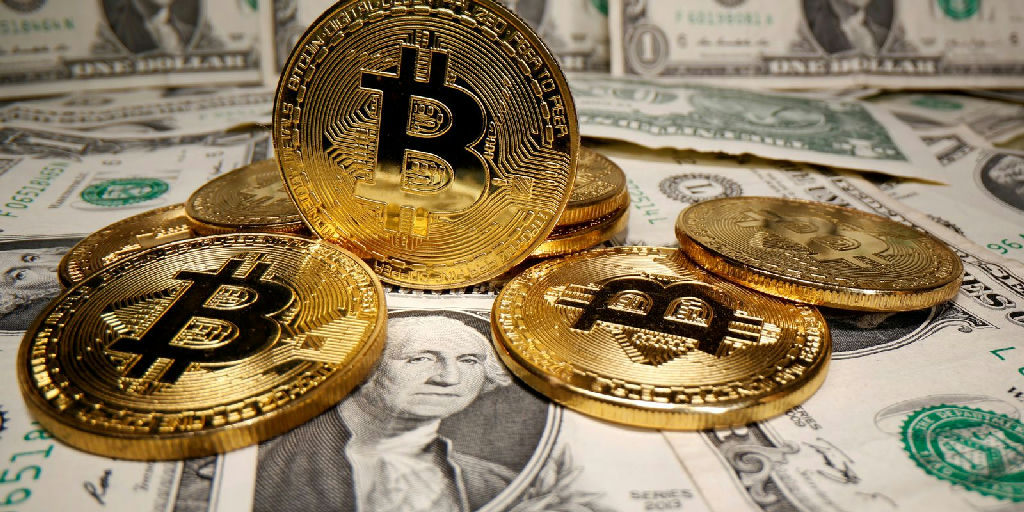 Procuradoria é acionada após site prometer criptomoedas por apoio a Flávio Bolsonaro