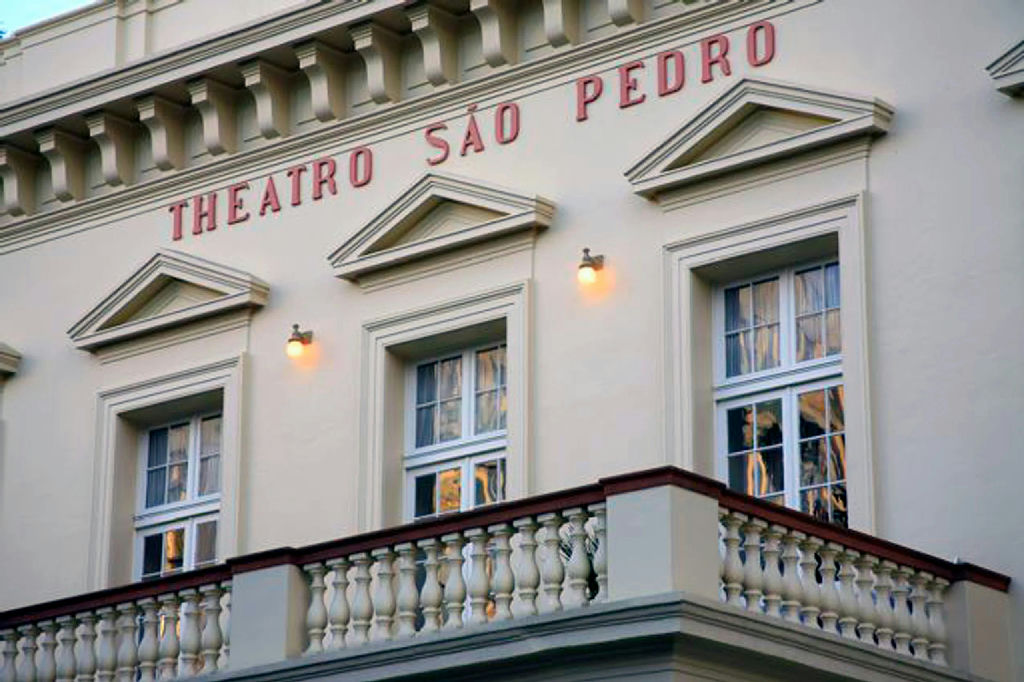 Reabertura do Theatro São Pedro marca retorno com agenda cultural de peso