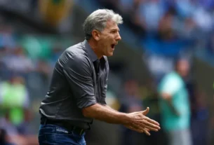 Renato Gaúcho defende auxiliar em caso de violência doméstica e declara apoio político