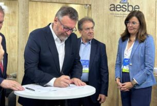 Sanepar planeja expansão nacional e não descarta aliança com a sabesp