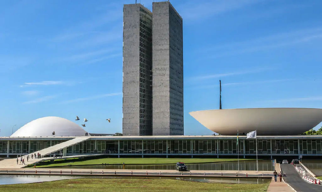 Senado avança com PEC da Segurança para votação em plenário