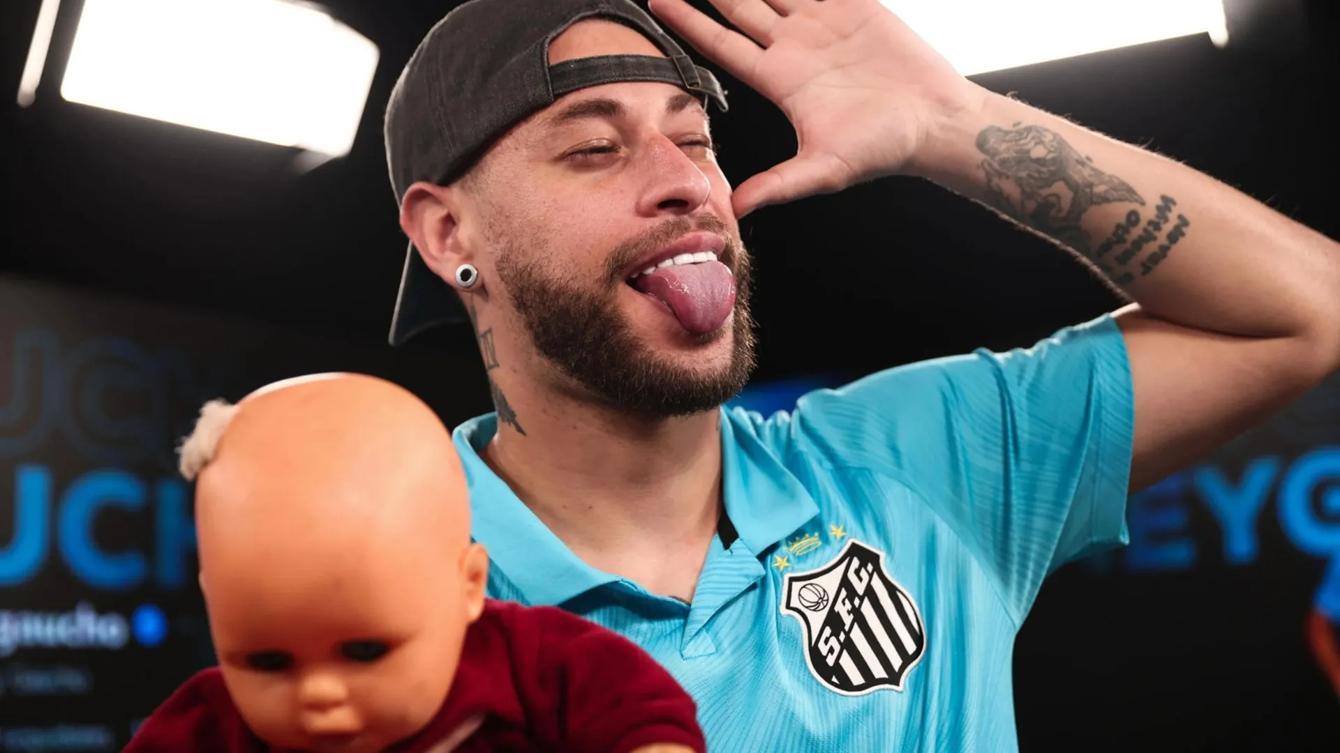 Sósia de Neymar larga emprego na Serra Gaúcha e vira fenômeno da internet