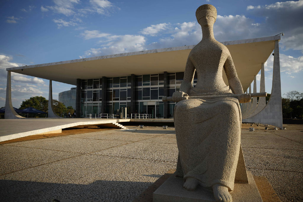 STF monitora risco de impeachment de ministros e busca diálogo com ala moderada do Congresso