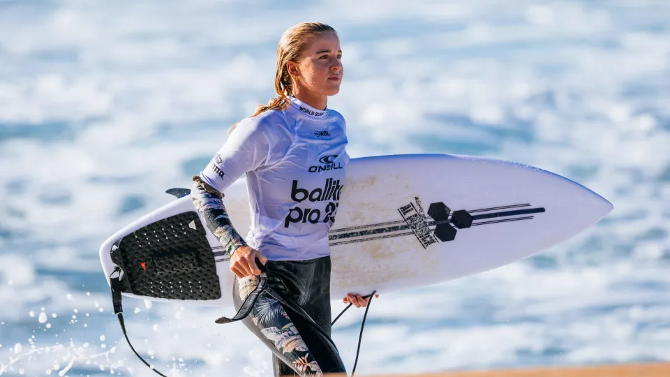 Surfista Noah Klapp denuncia ex-namorado Alan Cleland Jr. por abusos