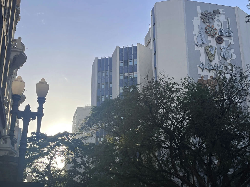 Tempo estável predomina no Rio Grande do Sul nesta terça-feira antes da chegada de novas chuvas