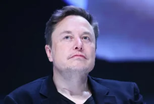 Tesla e Spacex criam comitês para avaliar fusão confirmada por Musk