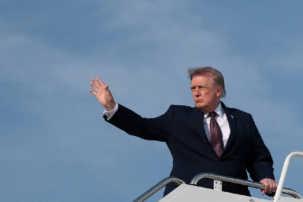 Trump mantém cautela sobre eleições brasileiras e evita declarar apoio a Flávio Bolsonaro