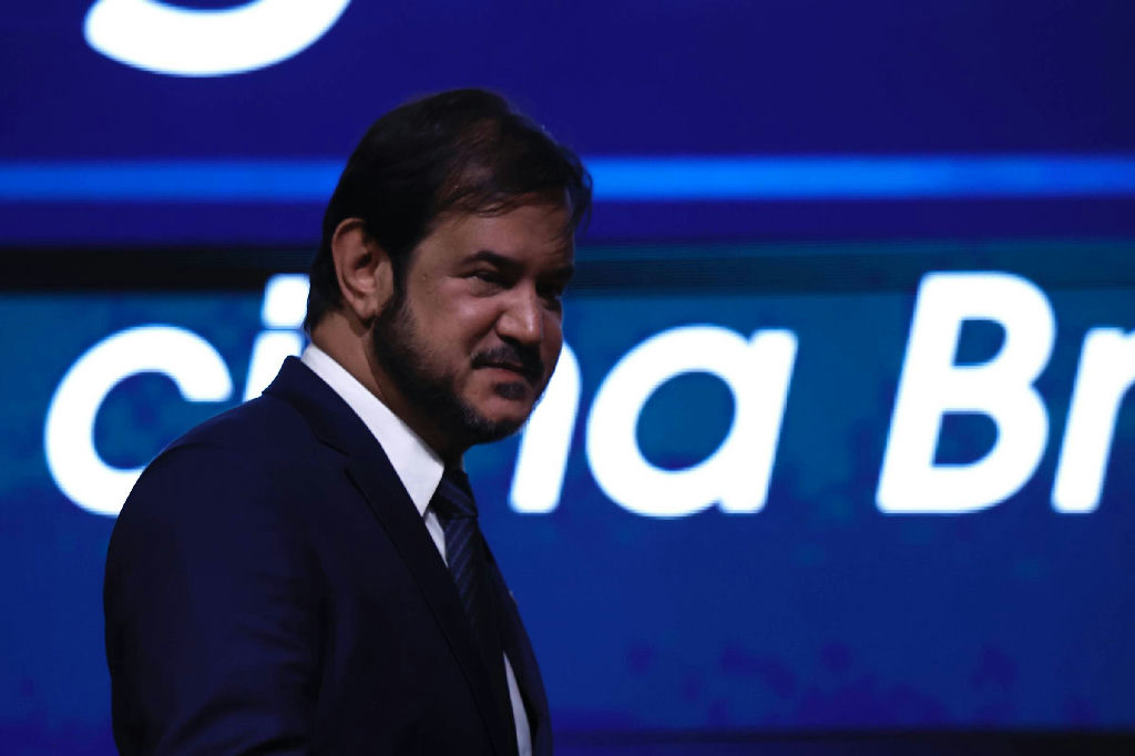 União Brasil decide liberar filiados para integrar o governo Lula