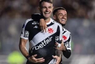 Vasco encara o Boca Juniors em La Bombonera por vaga na final da Sul-americana