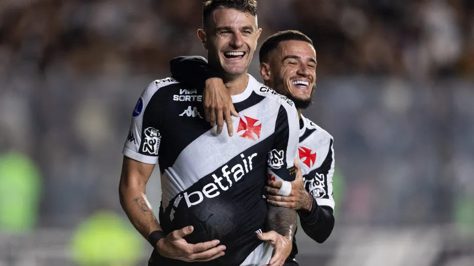 Vasco encara o Boca Juniors em La Bombonera por vaga na final da Sul-americana