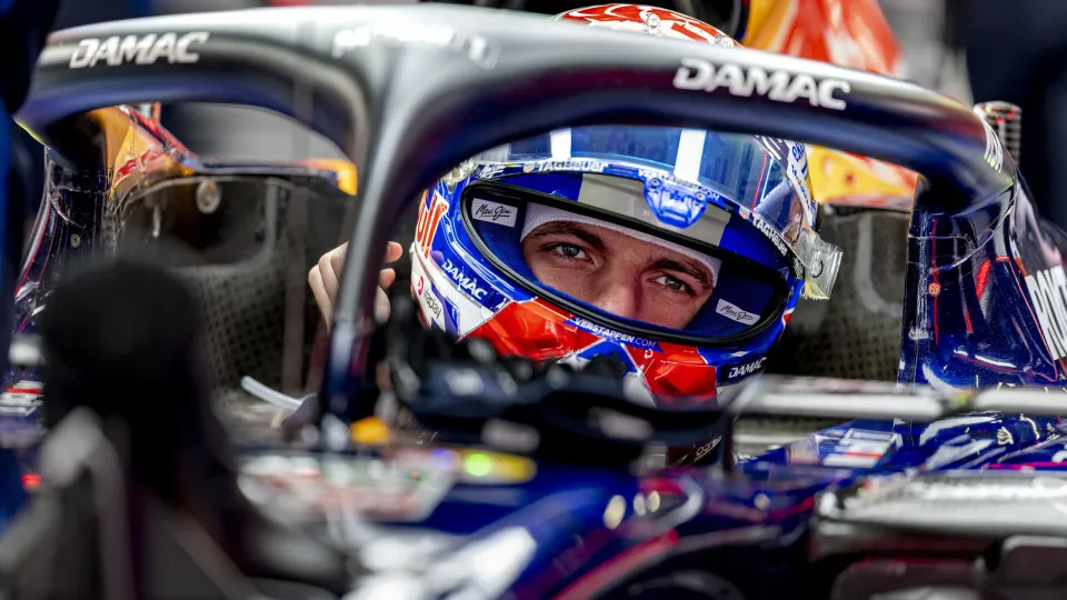 Verstappen garante pole position no GP do Bahrein enquanto Bortoleto larga em décimo