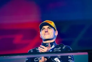 Verstappen vence GP de Singapura e supera recorde histórico de Schumacher